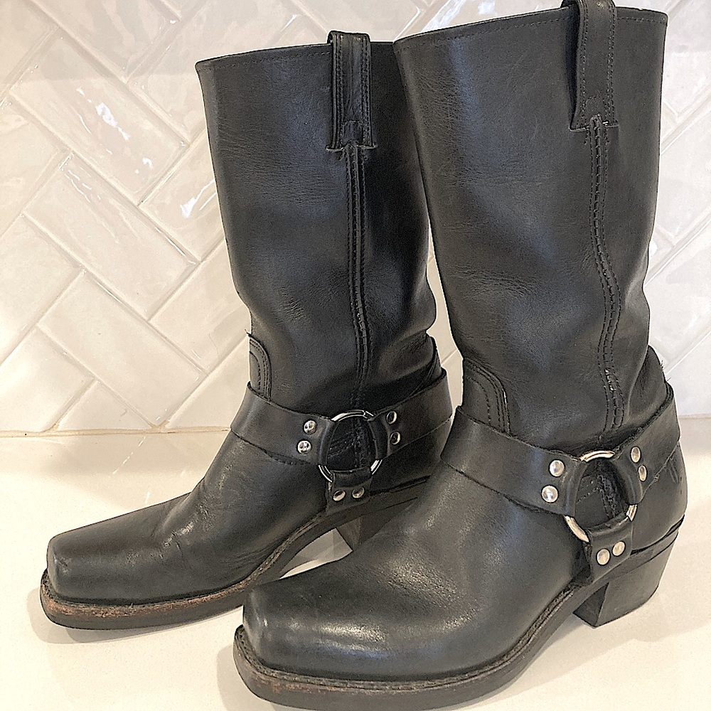 Frye harness 12R Black Leather Boots 8